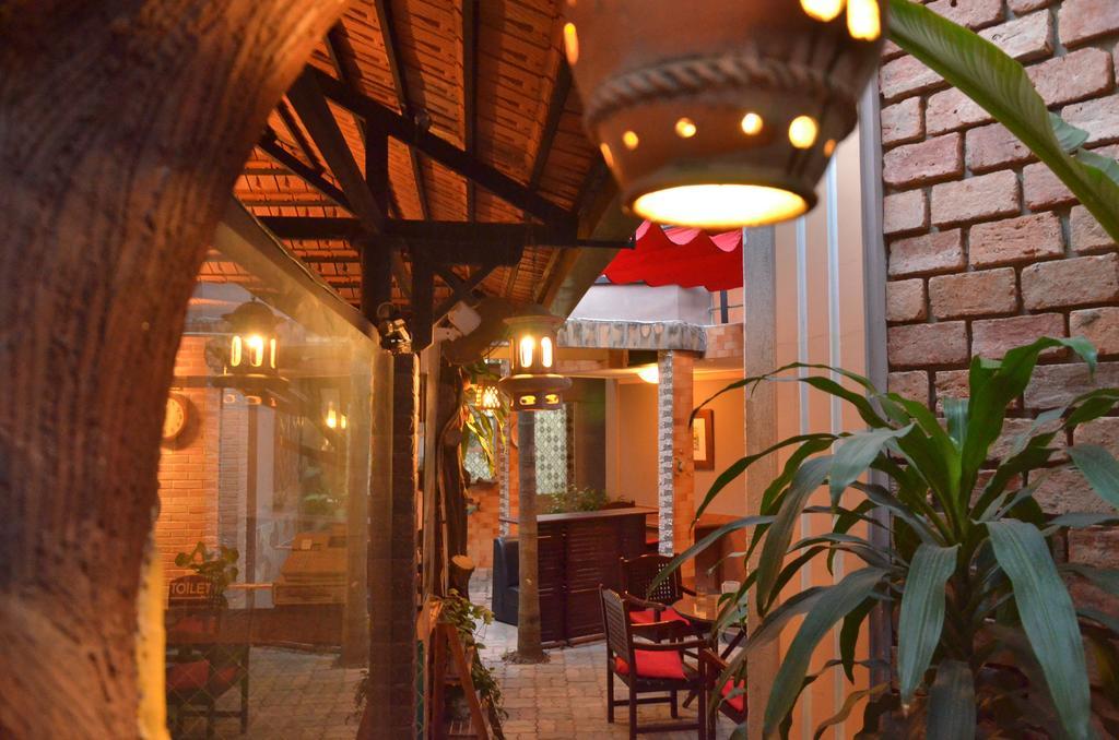 Vien Ngoc Xanh Hotel 1 Ho Chi Minh City Exterior photo