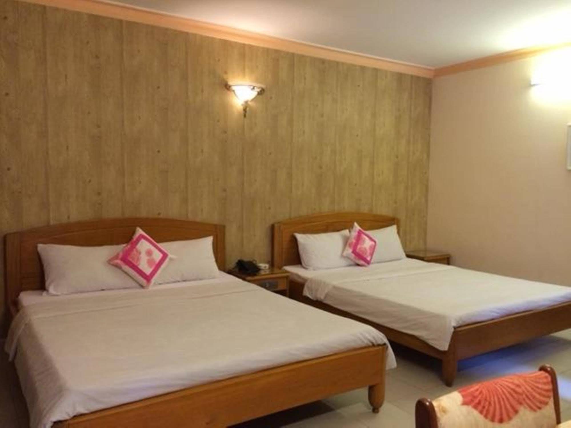 Vien Ngoc Xanh Hotel 1 Ho Chi Minh City Exterior photo