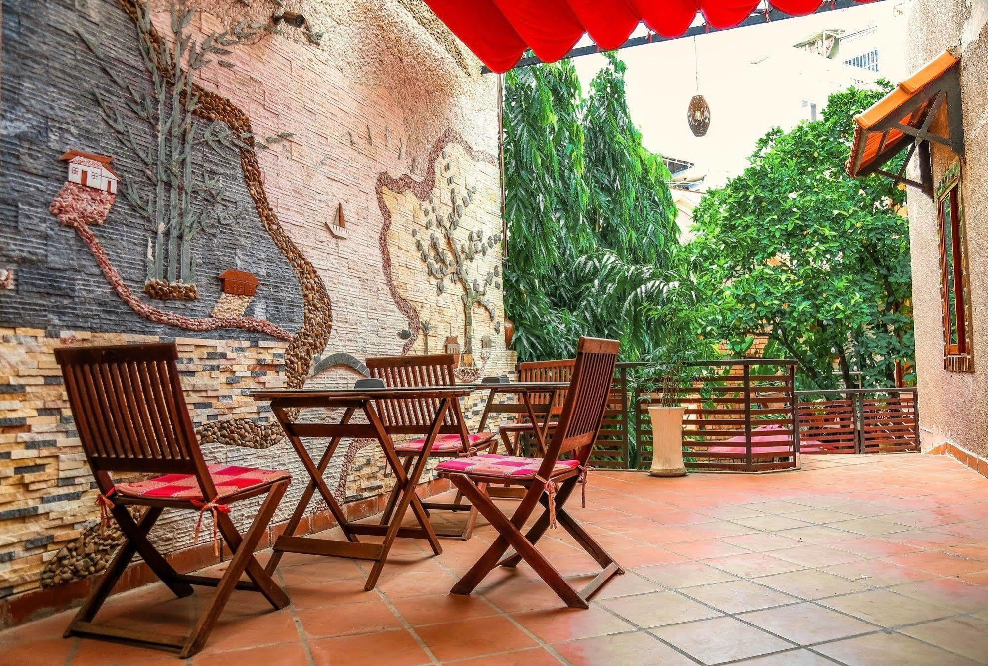 Vien Ngoc Xanh Hotel 1 Ho Chi Minh City Exterior photo