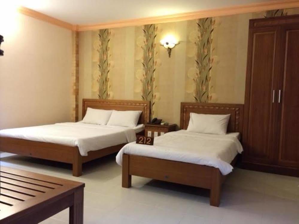 Vien Ngoc Xanh Hotel 1 Ho Chi Minh City Exterior photo